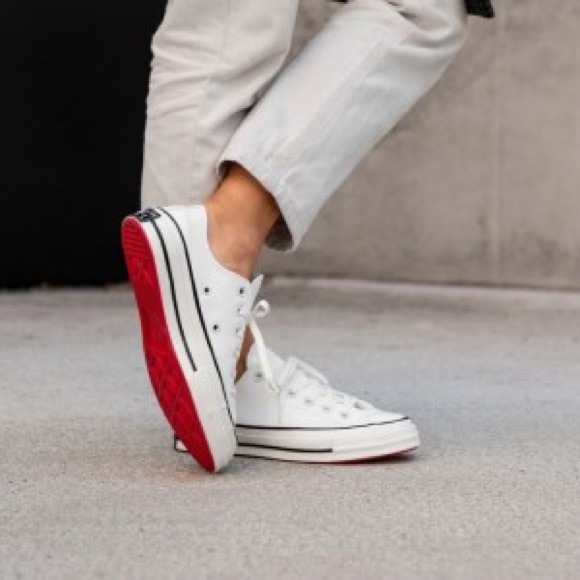 ❌SOLD❌Vintage Sneakers - Picture 4 of 7